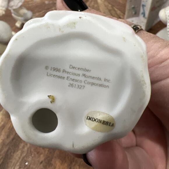 Precious Moments Figurine Vintage Figurine Lot Of 7 - Picture 13 of 16